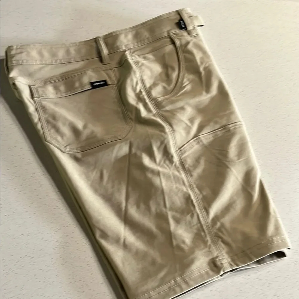 Prana Tan Cargo Shorts Size 32/10